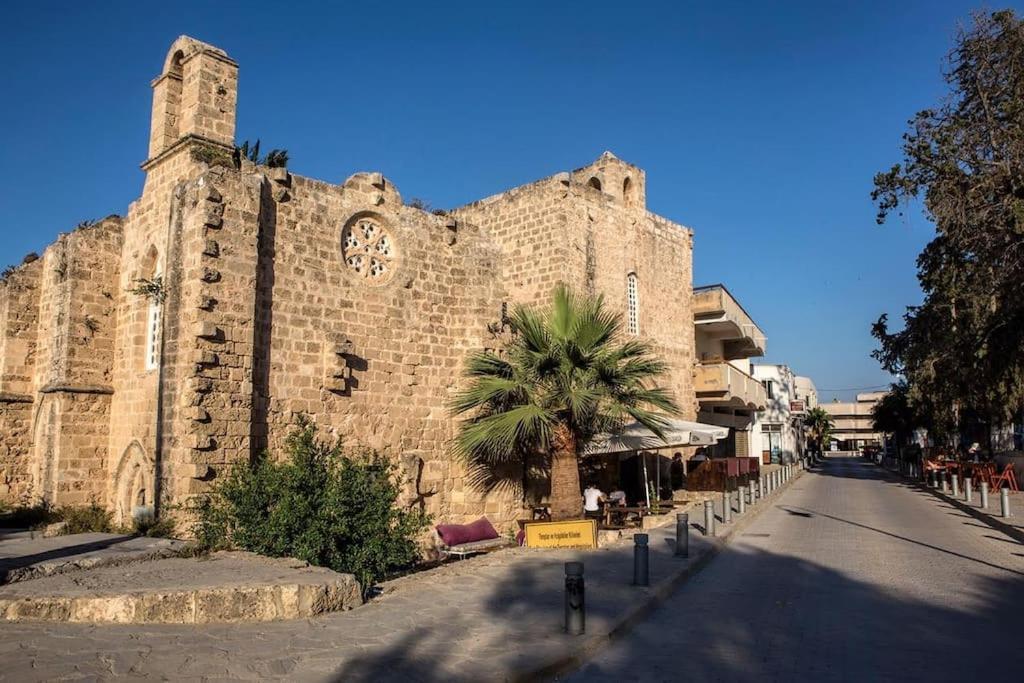 Templar Guesthouse Famagusta  Buitenkant foto