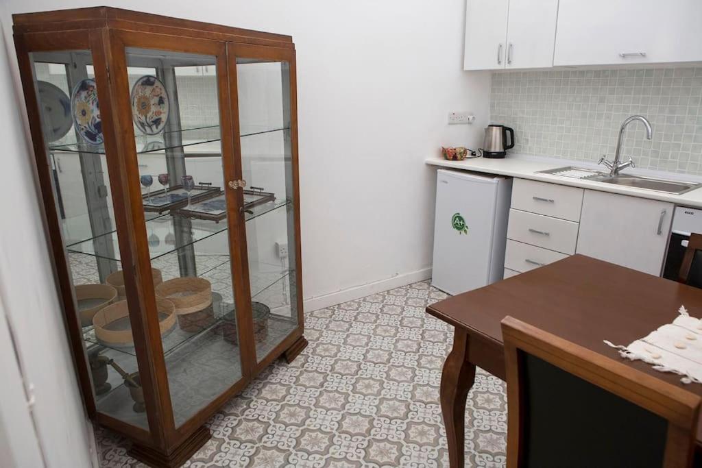 Templar Guesthouse Famagusta  Buitenkant foto